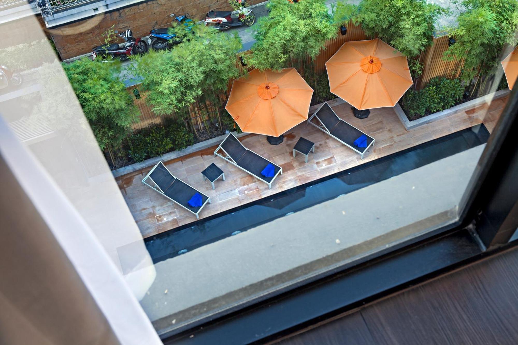 Galleria 12 Sukhumvit Bangkok By Compass Hospitality Exteriér fotografie